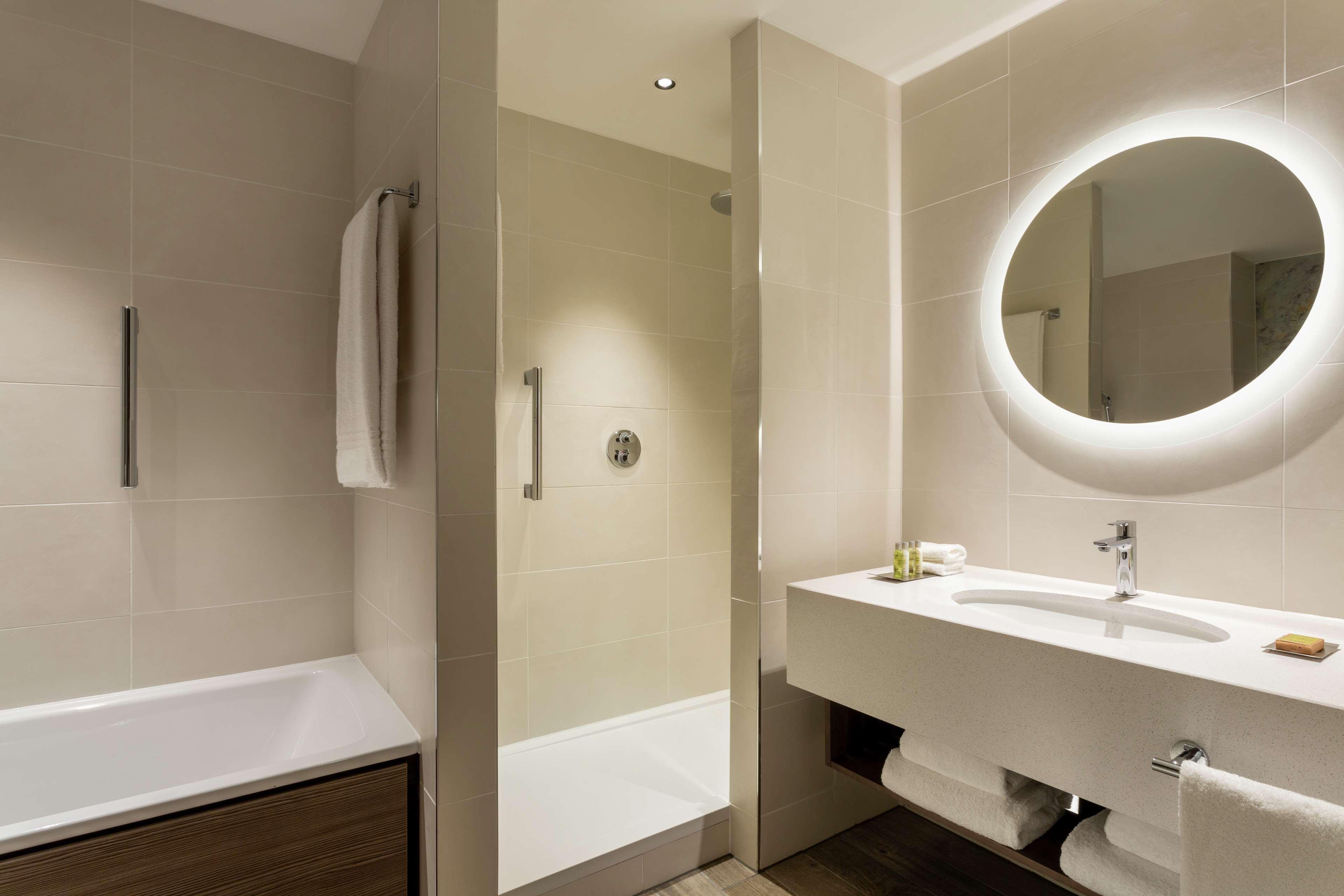 Hilton Teca 4* Абердин